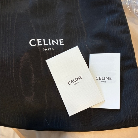 Celine Teen Lulu bag in black - Picture 3 of 7